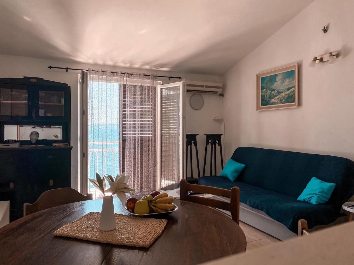 Apartman Gabrijel Podgora Esterno foto