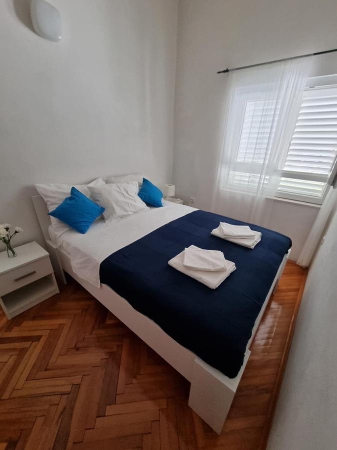 Apartman Gabrijel Podgora Esterno foto