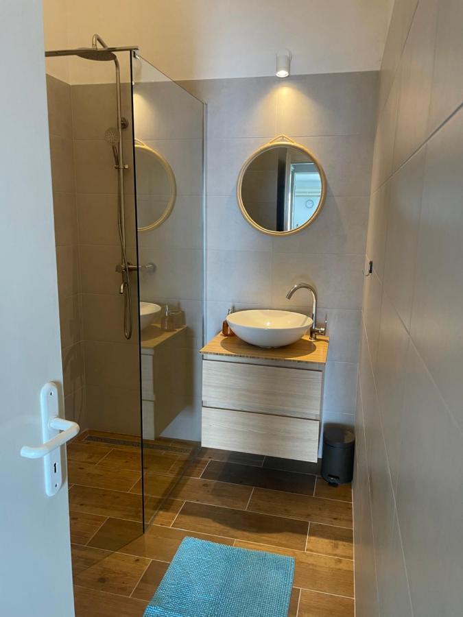 Apartman Gabrijel Podgora Esterno foto