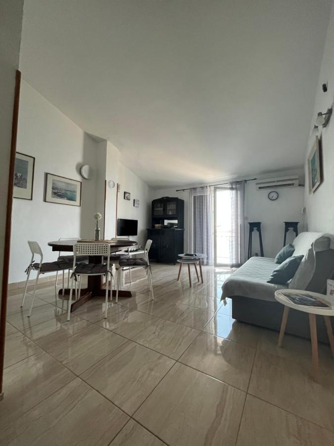 Apartman Gabrijel Podgora Esterno foto